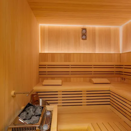 Awesome In With Heated Swimming Pool *